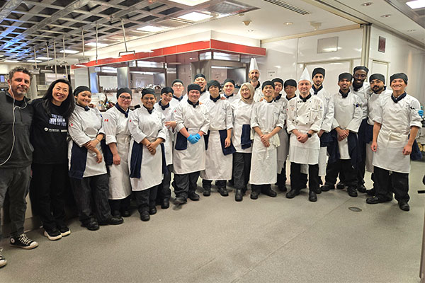 culinary students in the culinary lab