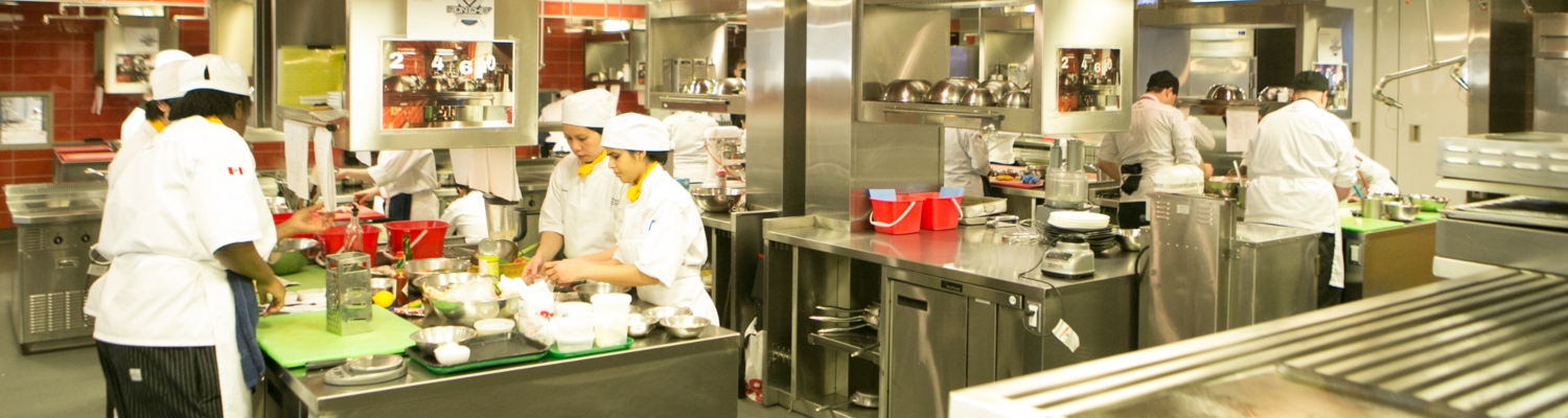 Students cooking in the kitchen