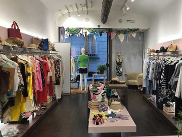 clothing retail outlet