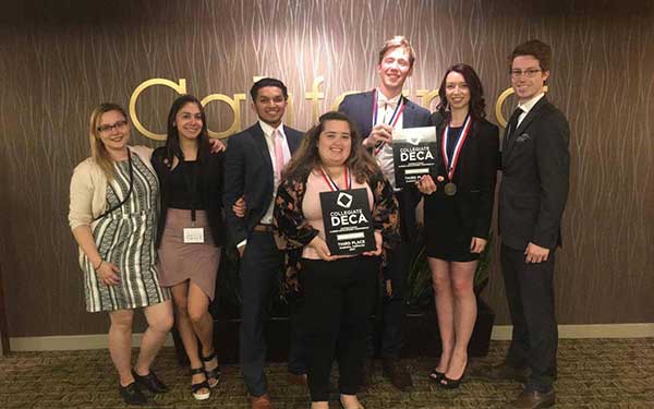 DECA-U Team 
