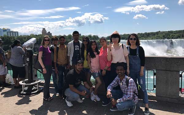 Leadership Beyond Boundaries Students 