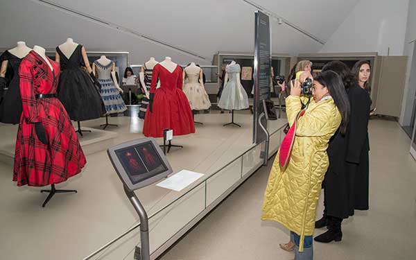 Dior Collection Displays 