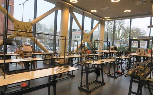 Fashion Lab